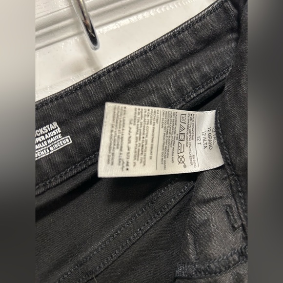 Old navy rockstar super skinny high rise jeans size 12 - Picture 4 of 4